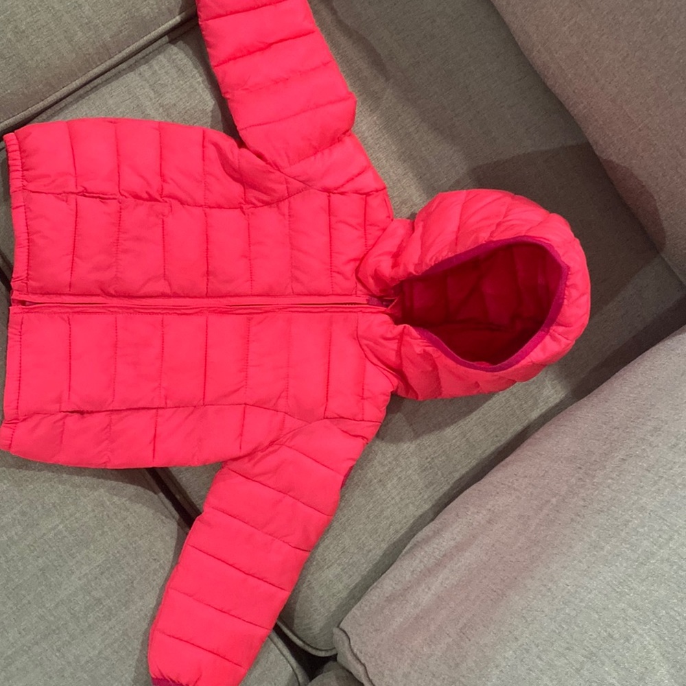 Gap Girls pink puffy jacket